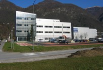 Razvojno tehnološki center za vžigne sisteme in elektroniko – RTC AET v Tolminu - Čas gradnje: 2008