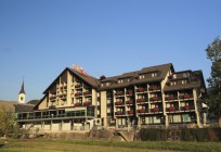 Hotel Cerkno v Cerknem - Čas obnove: 2002–2004